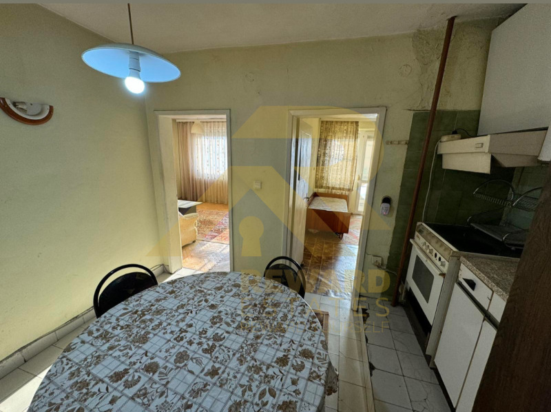 De vânzare  2 dormitoare Sofia , Mladost 1A , 70 mp | 77014252 - imagine [6]