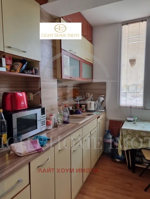 In vendita  2 camere da letto Plovdiv , Karshiiaka , 68 mq | 22396065 - Immagine [3]