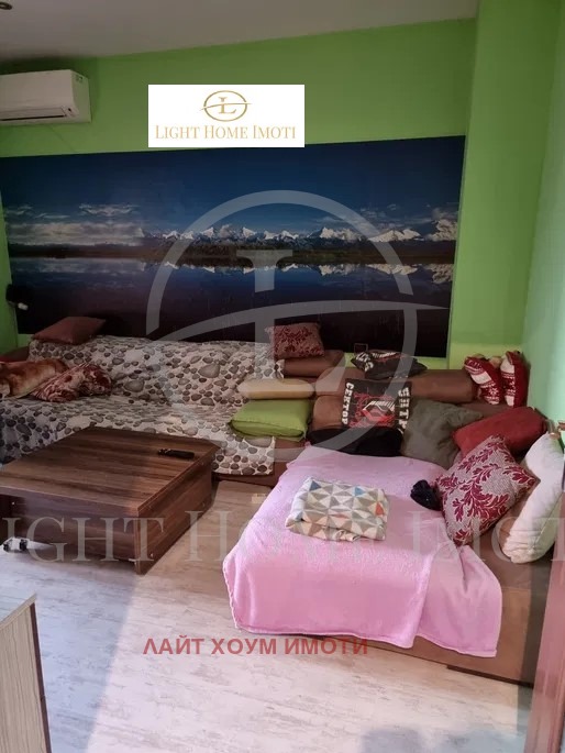 In vendita  2 camere da letto Plovdiv , Karshiiaka , 68 mq | 22396065