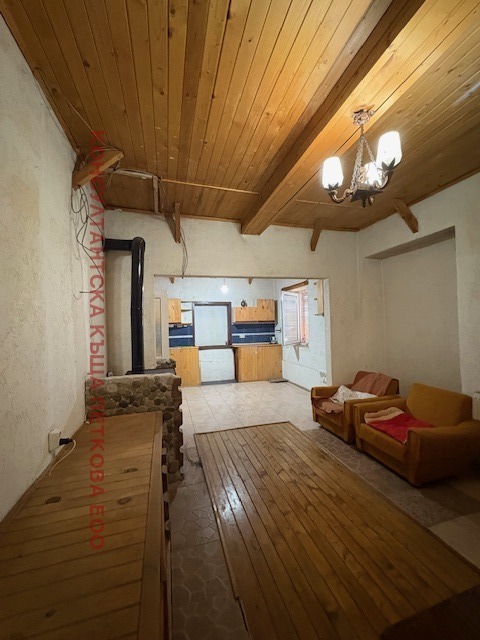 Продава  Къща област Ловеч , с. Лисец , 180 кв.м | 34207225 - изображение [4]