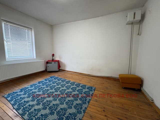 Продава  Къща област Ловеч , с. Лисец , 180 кв.м | 34207225 - изображение [11]