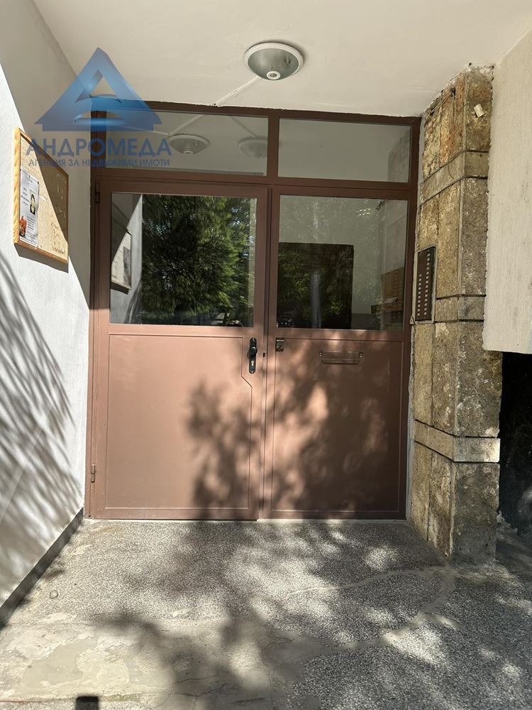 Продава 3-СТАЕН, гр. Плевен, Сторгозия, снимка 2 - Апартаменти - 50314546