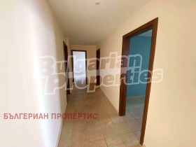 3 sovrum Kavarna, region Dobrich 12