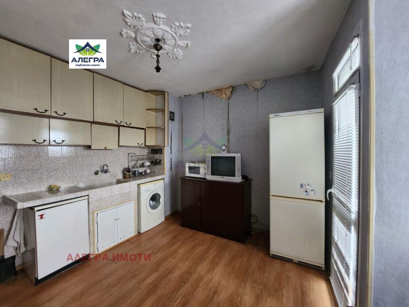 Te koop  Studio Pazardzjik , Okrazjna bolnitsa , 42 m² | 83274074 - afbeelding [3]