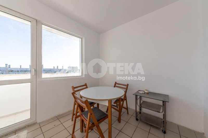 Продава 3-СТАЕН, гр. Варна, Възраждане 3, снимка 4 - Апартаменти - 52544930