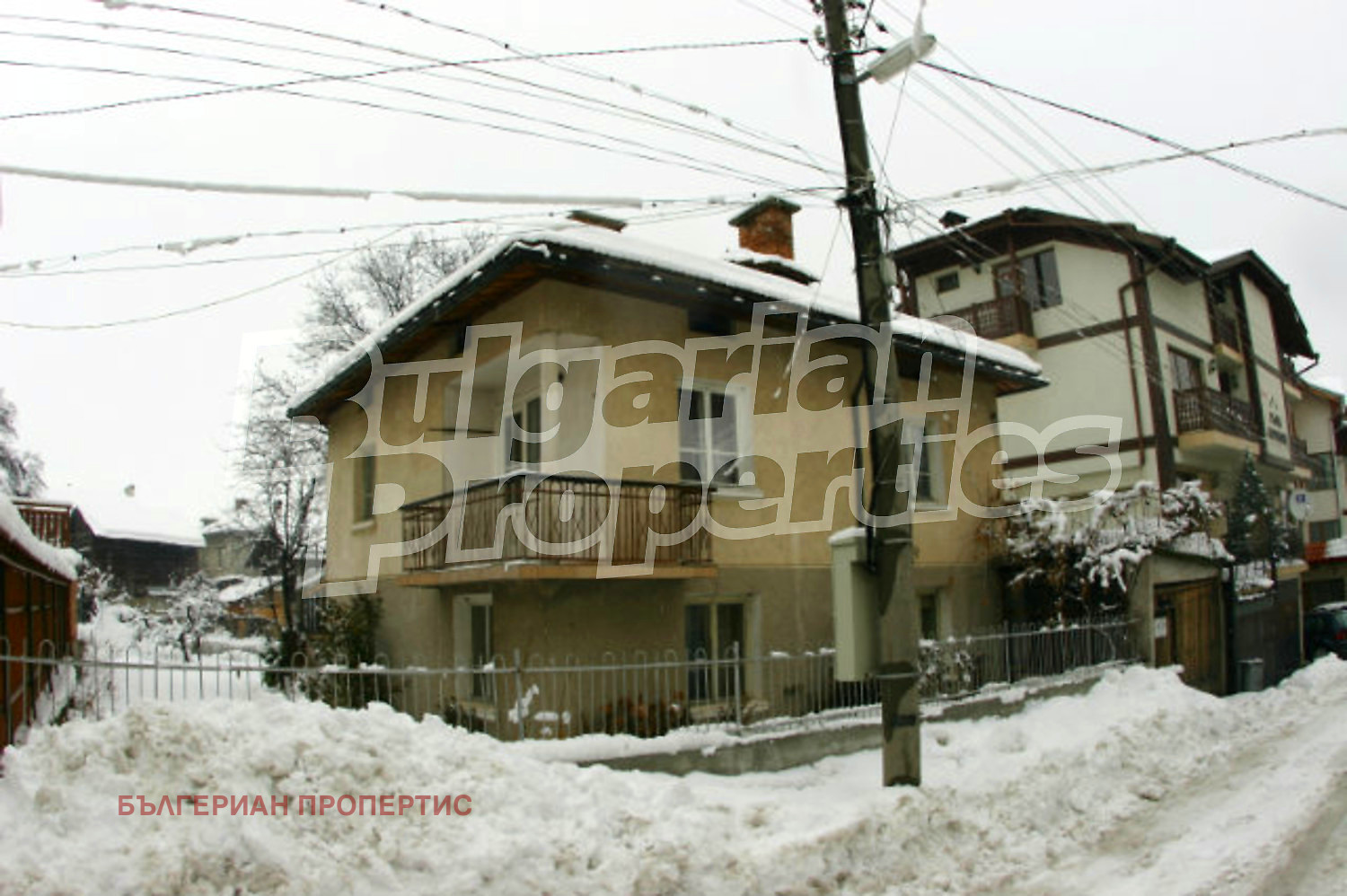 Продава КЪЩА, гр. Банско, област Благоевград