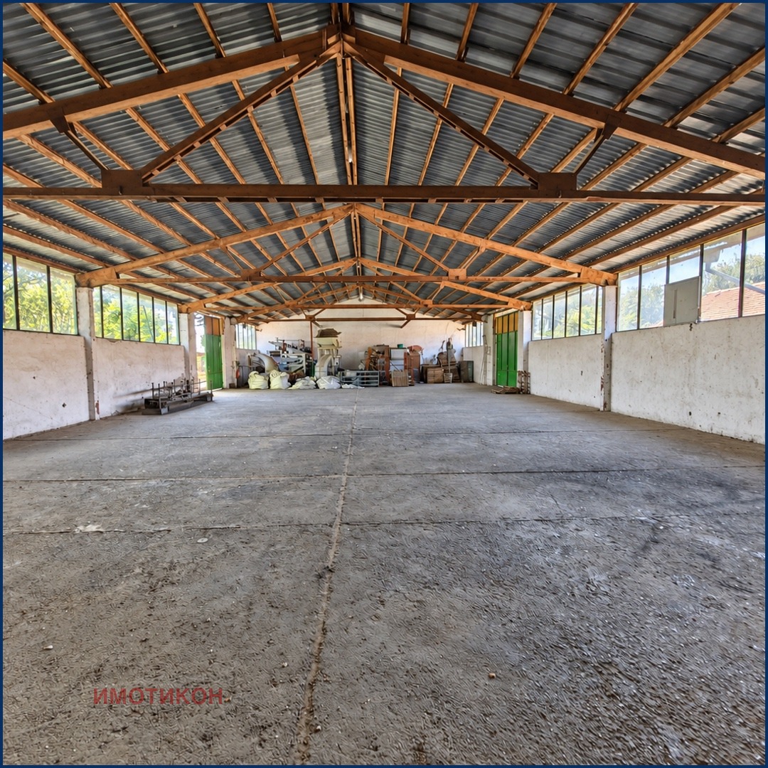 Продава СКЛАД, гр. Нова Загора, област Сливен, снимка 3 - Складове - 56691860