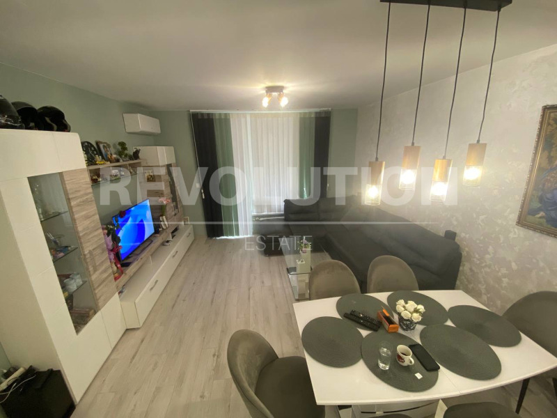 Продава  3-стаен град Варна , Възраждане 1 , 110 кв.м | 74496964 - изображение [2]