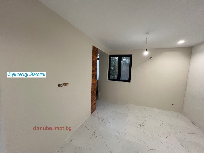 Продаја  2 спаваће собе Русе , Центар , 78 м2 | 82603075 - слика [2]