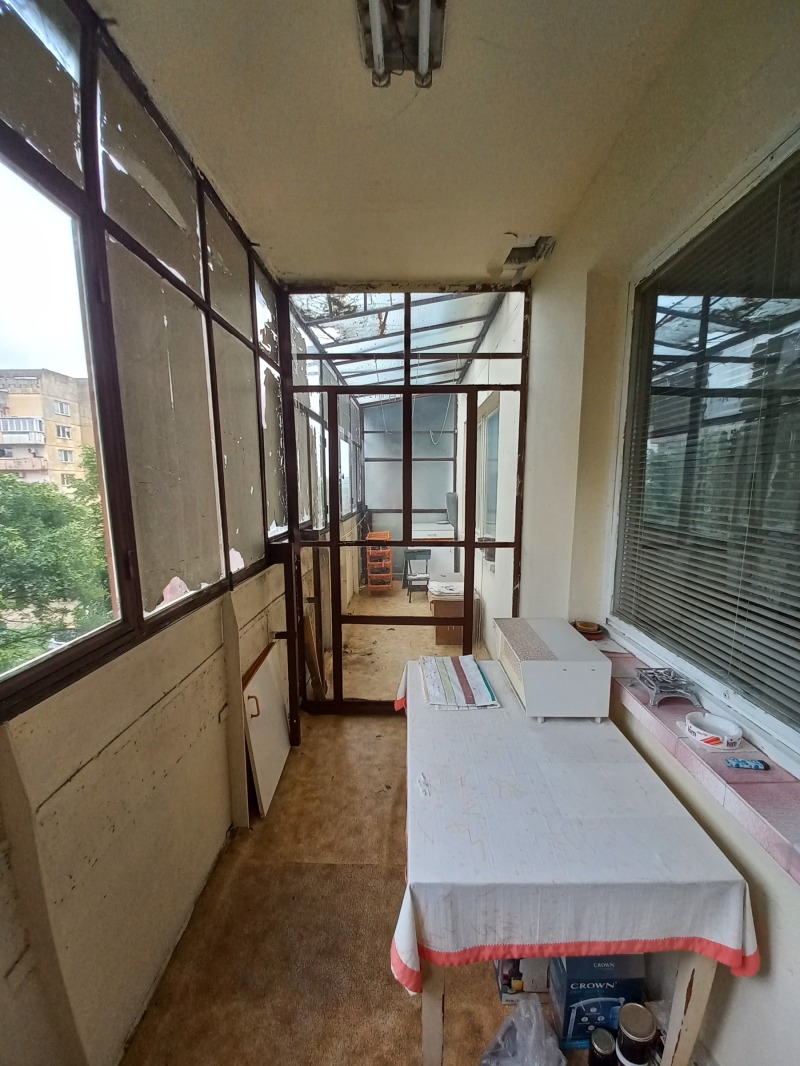De vânzare  2 dormitoare Ruse , Ciarodeica - Iug , 82 mp | 77873197 - imagine [14]