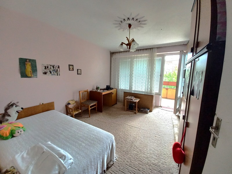 De vânzare  2 dormitoare Ruse , Ciarodeica - Iug , 82 mp | 77873197