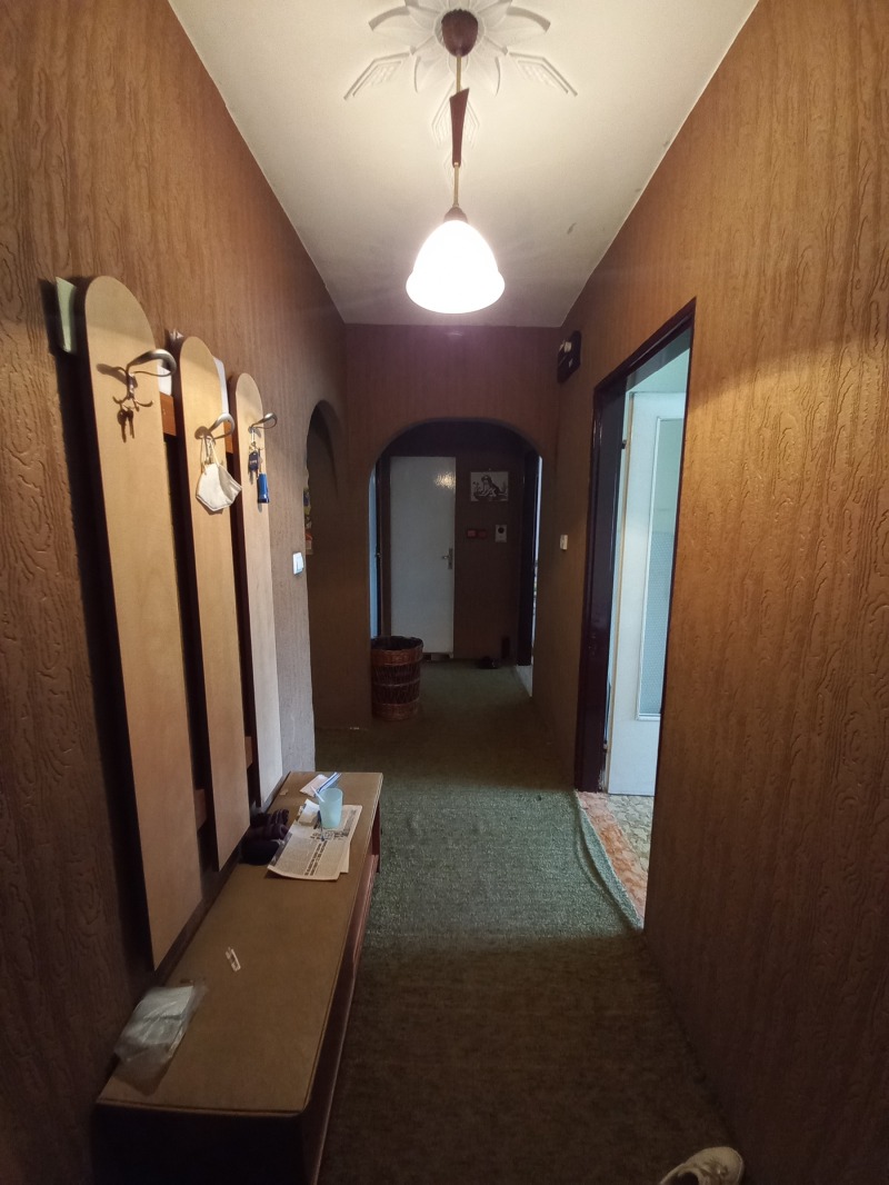 De vânzare  2 dormitoare Ruse , Ciarodeica - Iug , 82 mp | 77873197 - imagine [15]