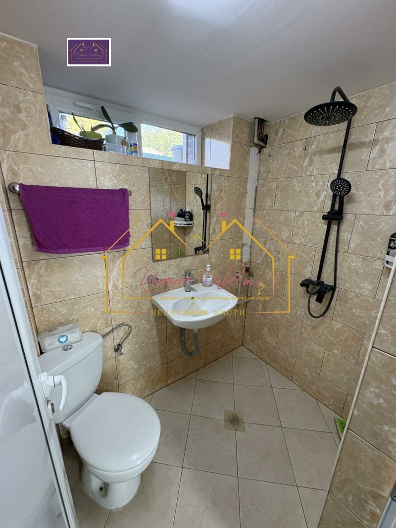 Продава КЪЩА, с. Червена вода, област Русе, снимка 3 - Къщи - 52147765