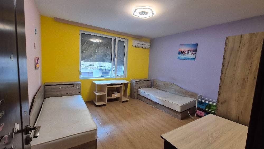 Продава ЕТАЖ ОТ КЪЩА, гр. Асеновград, област Пловдив, снимка 2 - Етаж от къща - 51138607