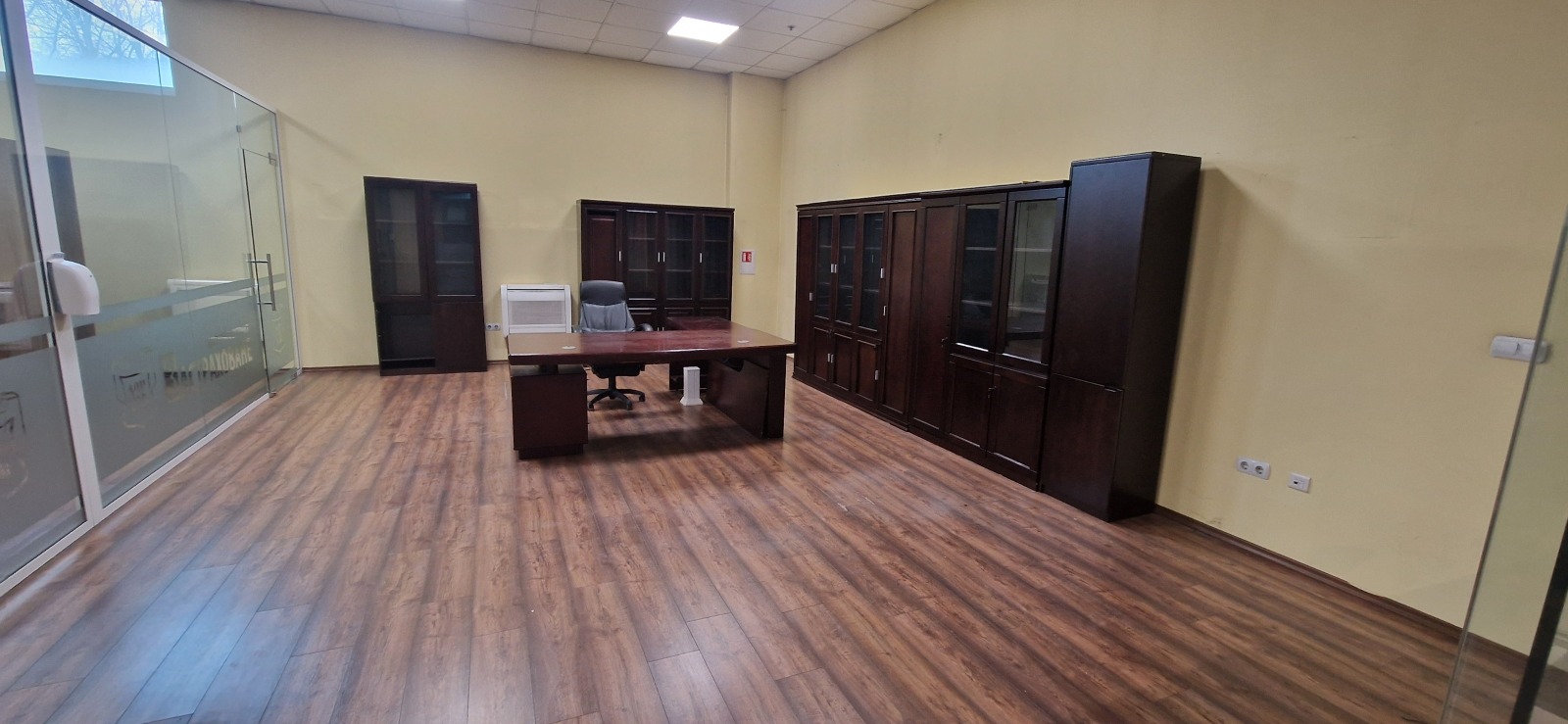 Продава МАГАЗИН, гр. София, Овча купел, снимка 2 - Магазини - 53901557