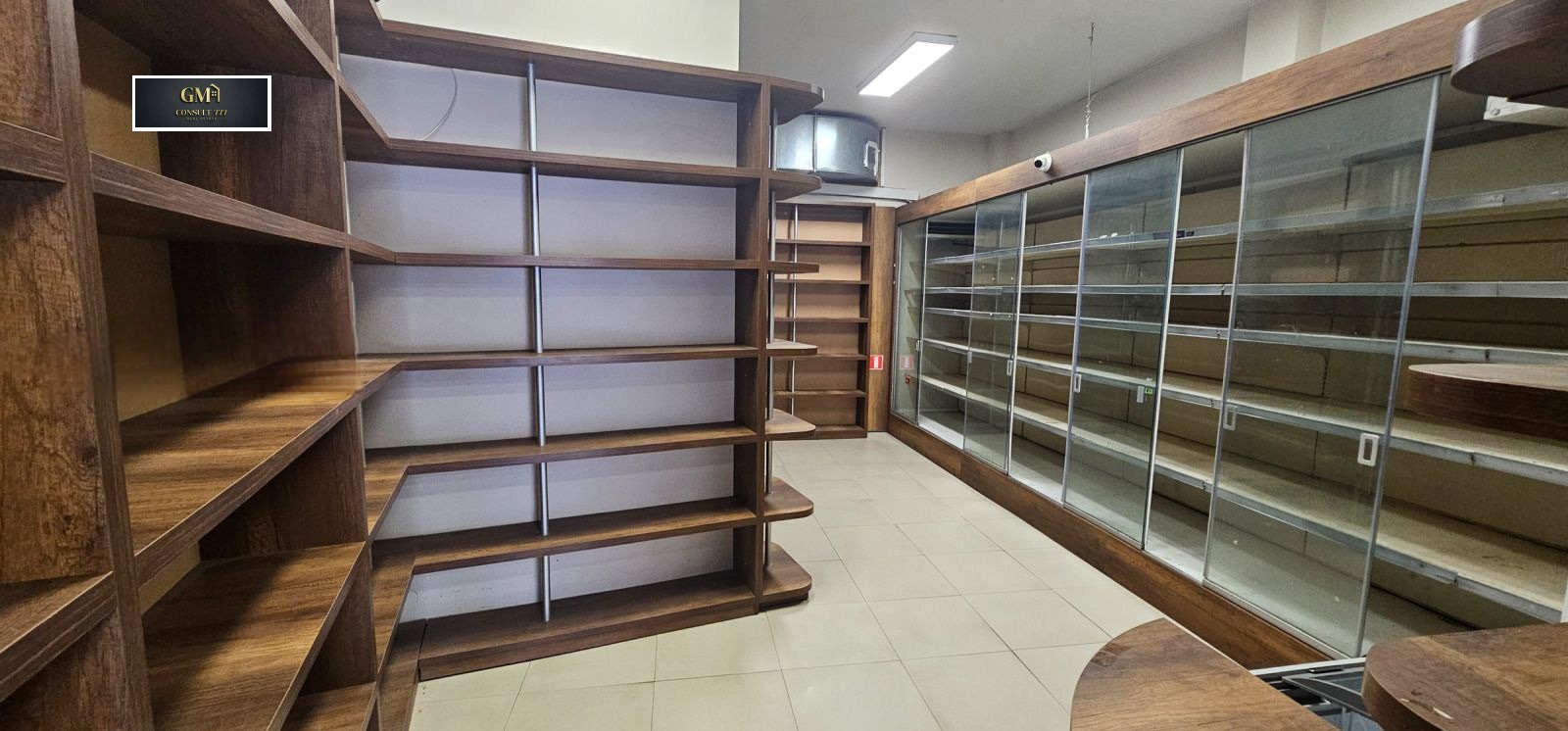 Продава МАГАЗИН, гр. Плевен, Широк център, снимка 3 - Магазини - 54971475