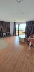 Продава 3-СТАЕН, област Бургас, с. Кошарица • 99000 € / 193627.17 лв. • 98496713 3