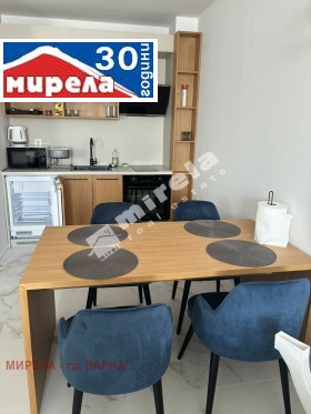 1 soveværelse k.k. Zlatni pyasatsi, Varna 1