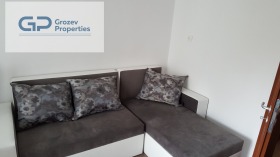 Продава 3-стаен град София Оборище - [1] 