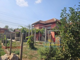 Casa Pârvomaiți, regiunea Veliko Tarnovo 1