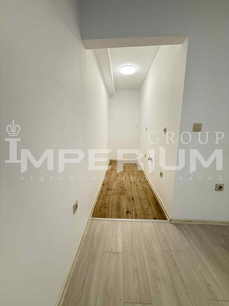 Zu verkaufen  Studio Warna , Mladost 1 , 26 qm | 55110159 - Bild [3]