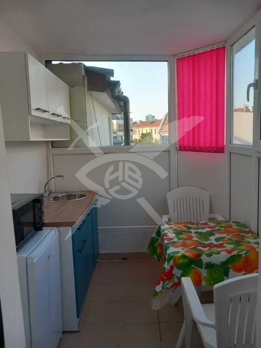 Продава 1-СТАЕН, гр. Бургас, Център, снимка 4 - Апартаменти - 52753020