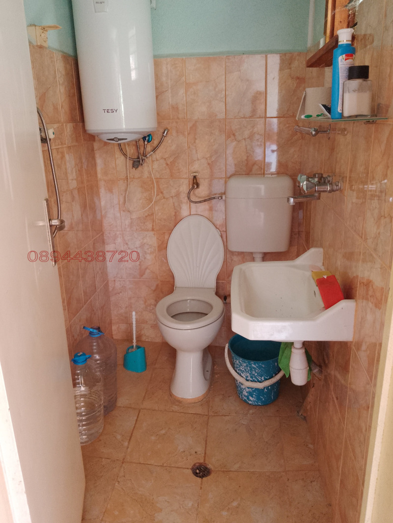 Продава КЪЩА, гр. Котел, област Сливен, снимка 11 - Къщи - 52783723