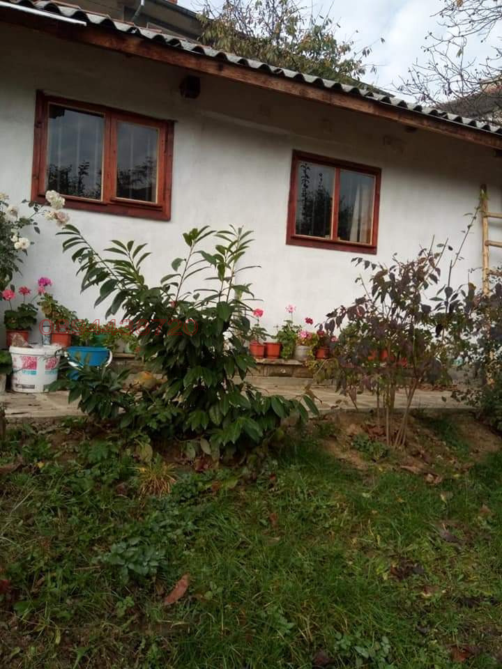 Продава КЪЩА, гр. Котел, област Сливен, снимка 2 - Къщи - 52783723