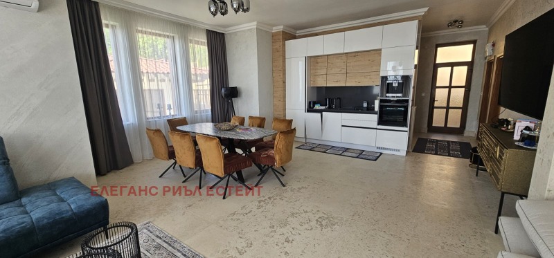 Til salgs  Hus region Burgas , Sveti Vlas , 199 kvm | 39887082 - bilde [9]