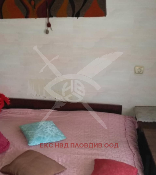 Продава КЪЩА, гр. Брезово, област Пловдив, снимка 6 - Къщи - 54070066