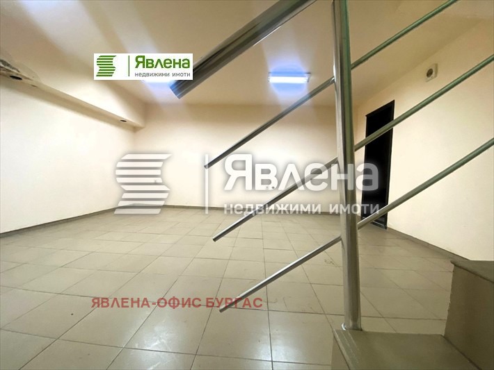 Na sprzedaż  Sklep Burgas , Centar , 74 mkw | 15996805 - obraz [3]