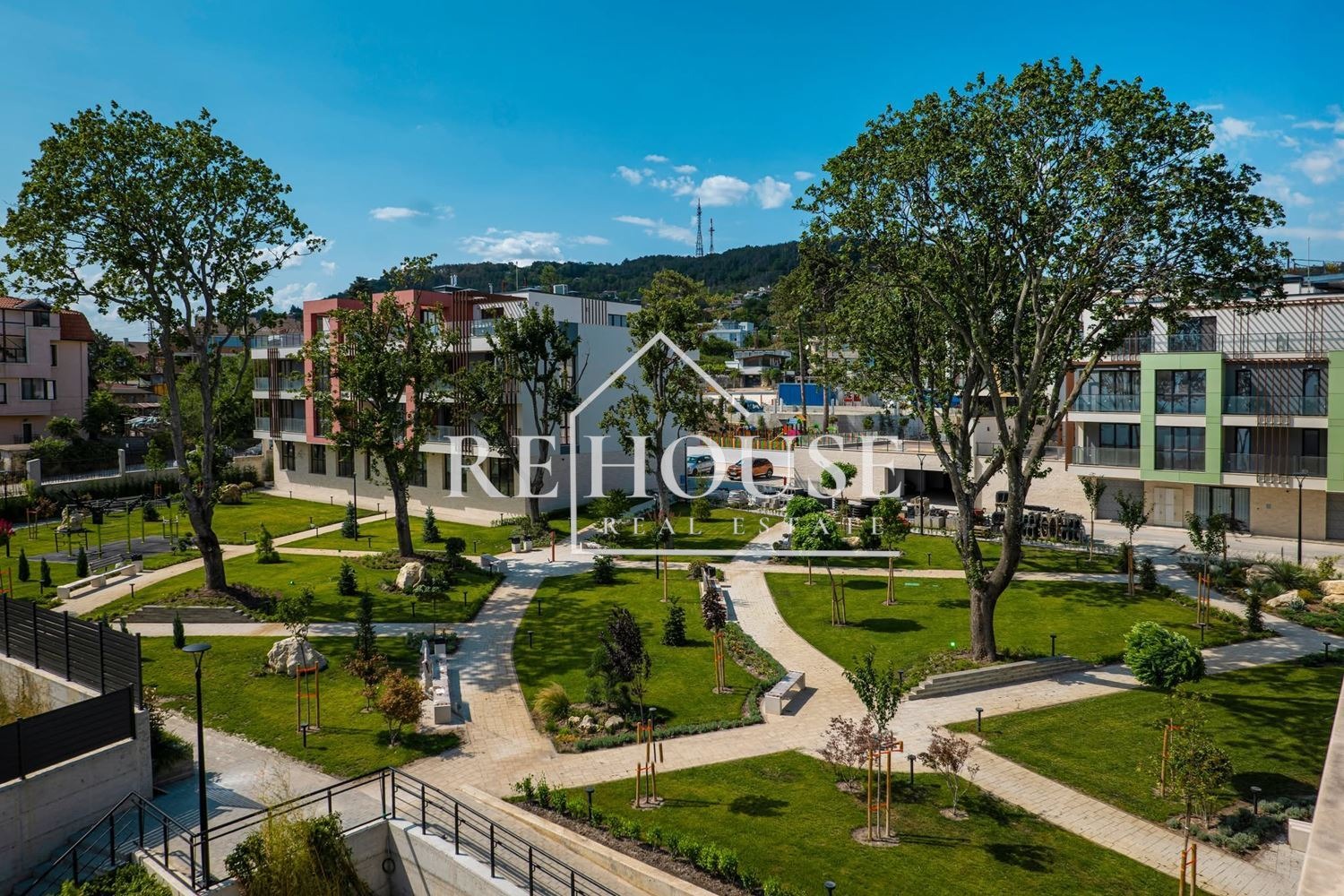 Продава 3-СТАЕН, гр. Варна, Бриз, снимка 2 - Апартаменти - 55438131