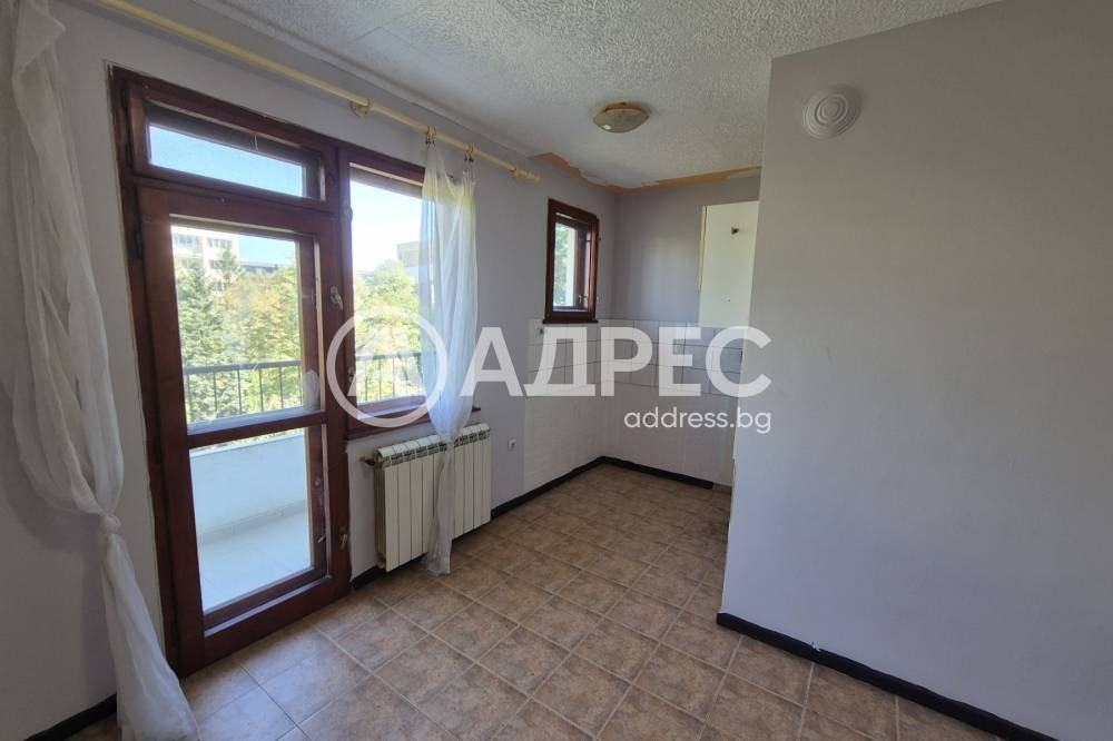 Продава МНОГОСТАЕН, гр. София, Дървеница, снимка 11 - Апартаменти - 56130001