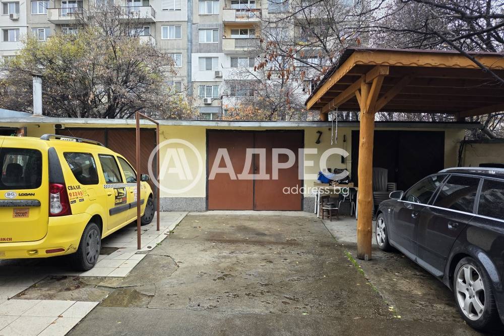 Продава МНОГОСТАЕН, гр. София, Дървеница, снимка 9 - Апартаменти - 56130001