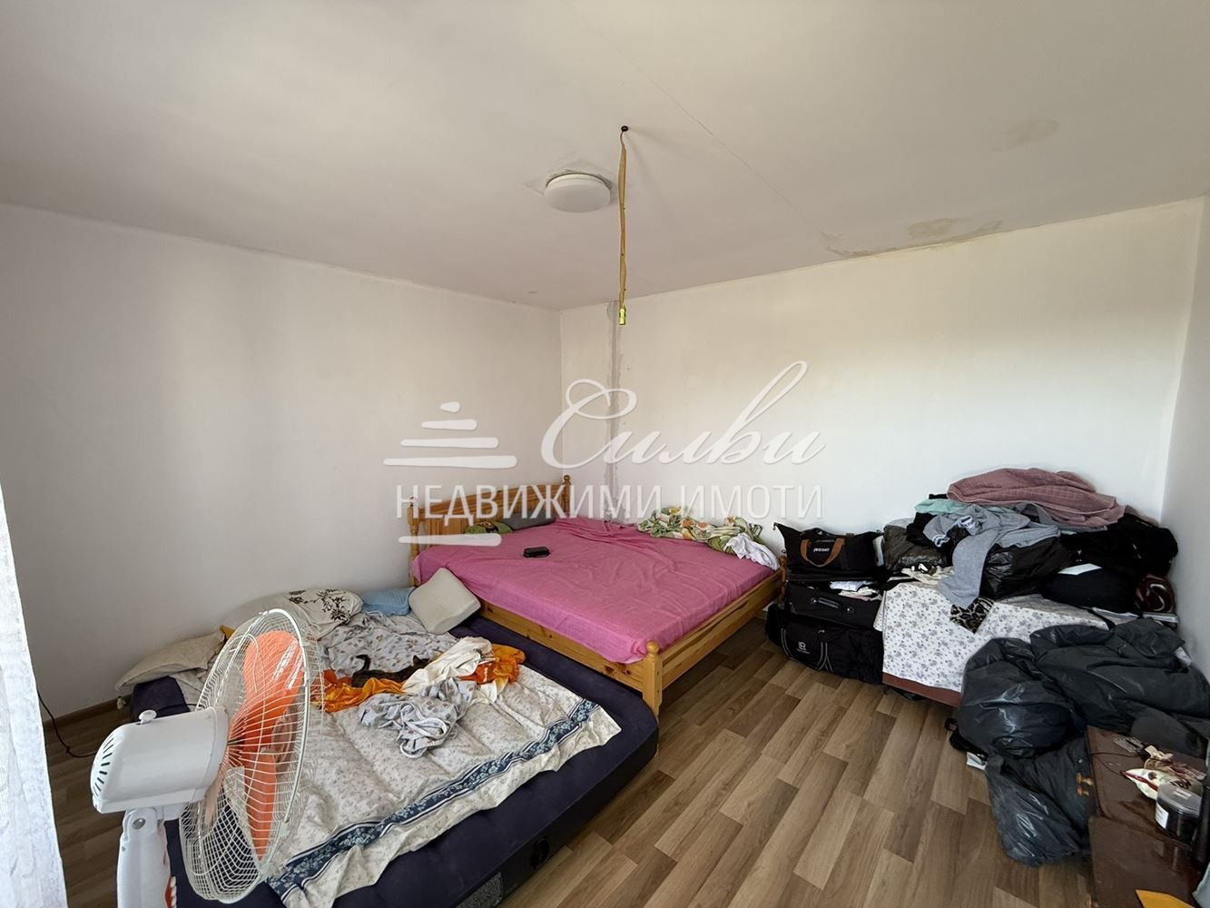Продава КЪЩА, с. Ивански, област Шумен, снимка 2 - Къщи - 52602651