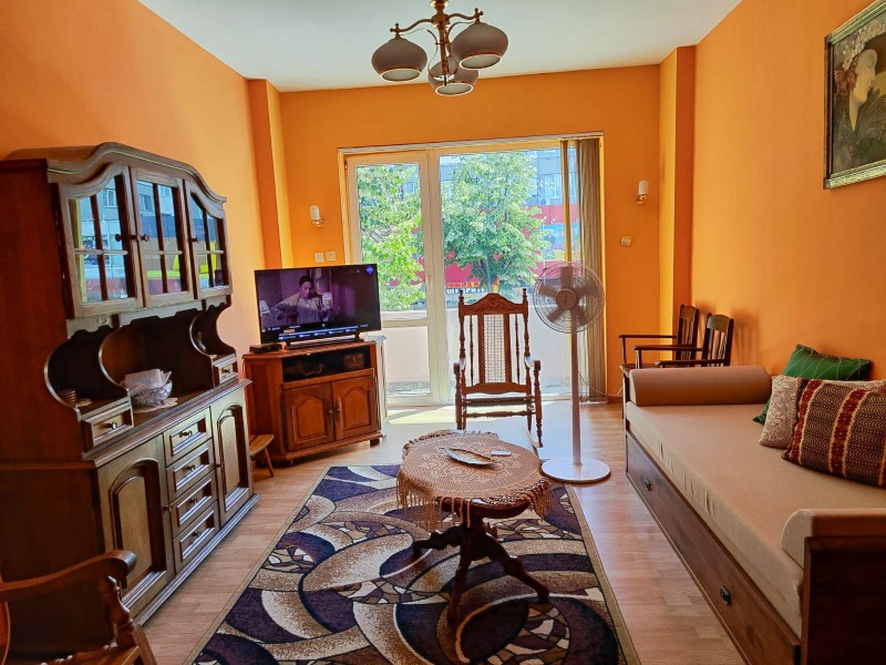 Продава МНОГОСТАЕН в град Варна, Център - 145 кв.м / 340 000 € » 664 982.20 лв., АГЕНЦИЯ ИМОТИ ВАРНА