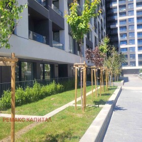 Продава  3-стаен, град София