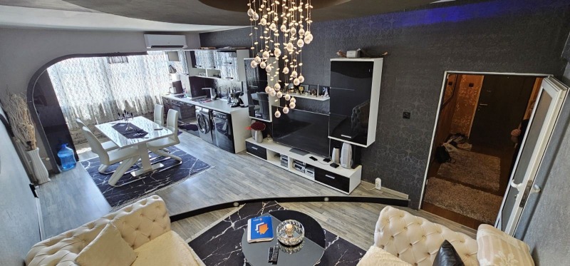 Продава  3-стаен град София , Обеля 1 , 72 кв.м | 10232838