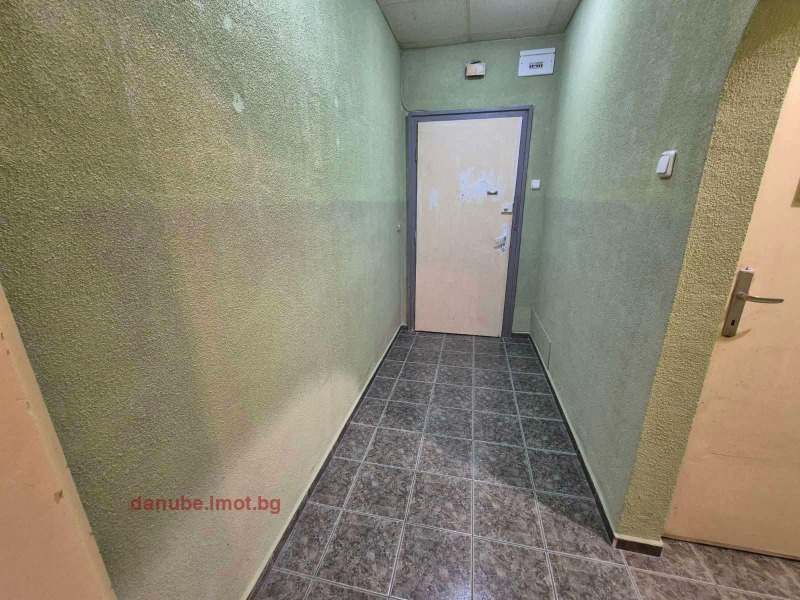 À venda  2 quartos Ruse , Centar , 65 m² | 72312069 - imagem [8]