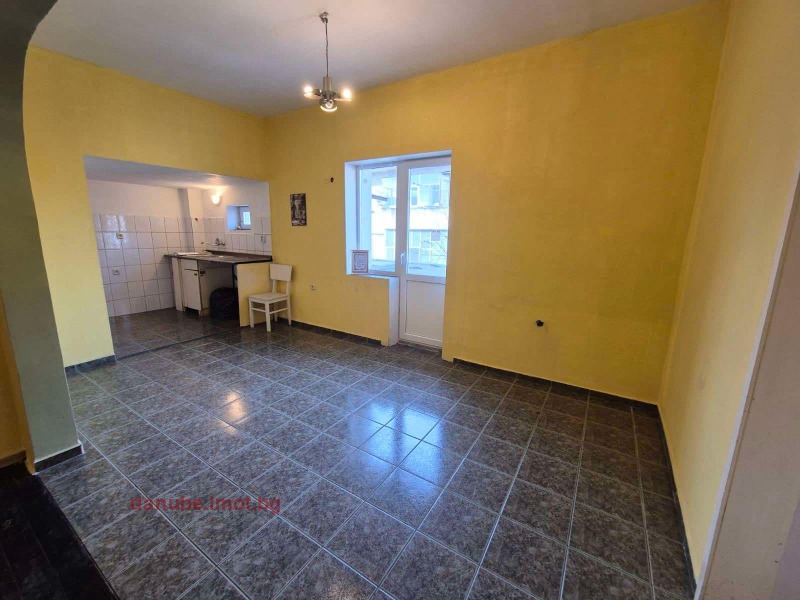 À venda  2 quartos Ruse , Centar , 65 m² | 72312069