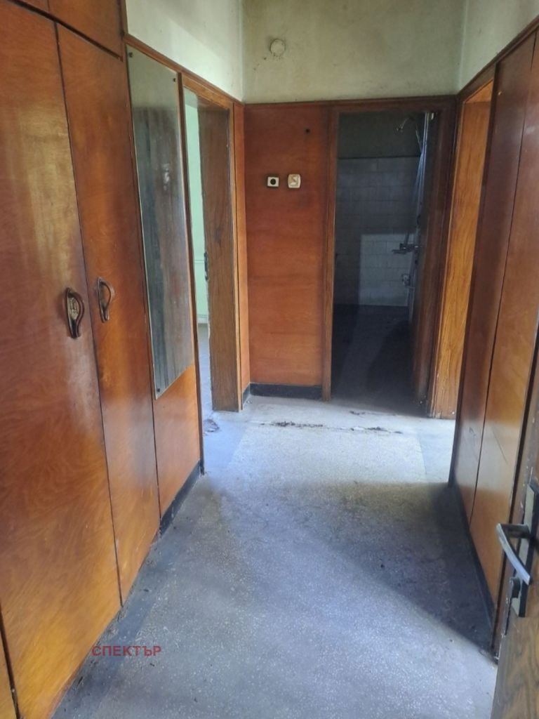 Продава 3-СТАЕН, гр. Перник, Център, снимка 3 - Апартаменти - 52742094