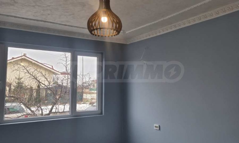 Продава ЕТАЖ ОТ КЪЩА, гр. Каварна, област Добрич, снимка 2 - Етаж от къща - 49282384