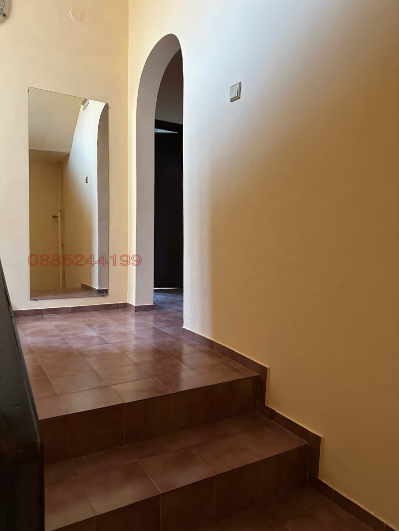 En venta  Casa región Sofia , Botevgrad , 130 metros cuadrados | 61484978