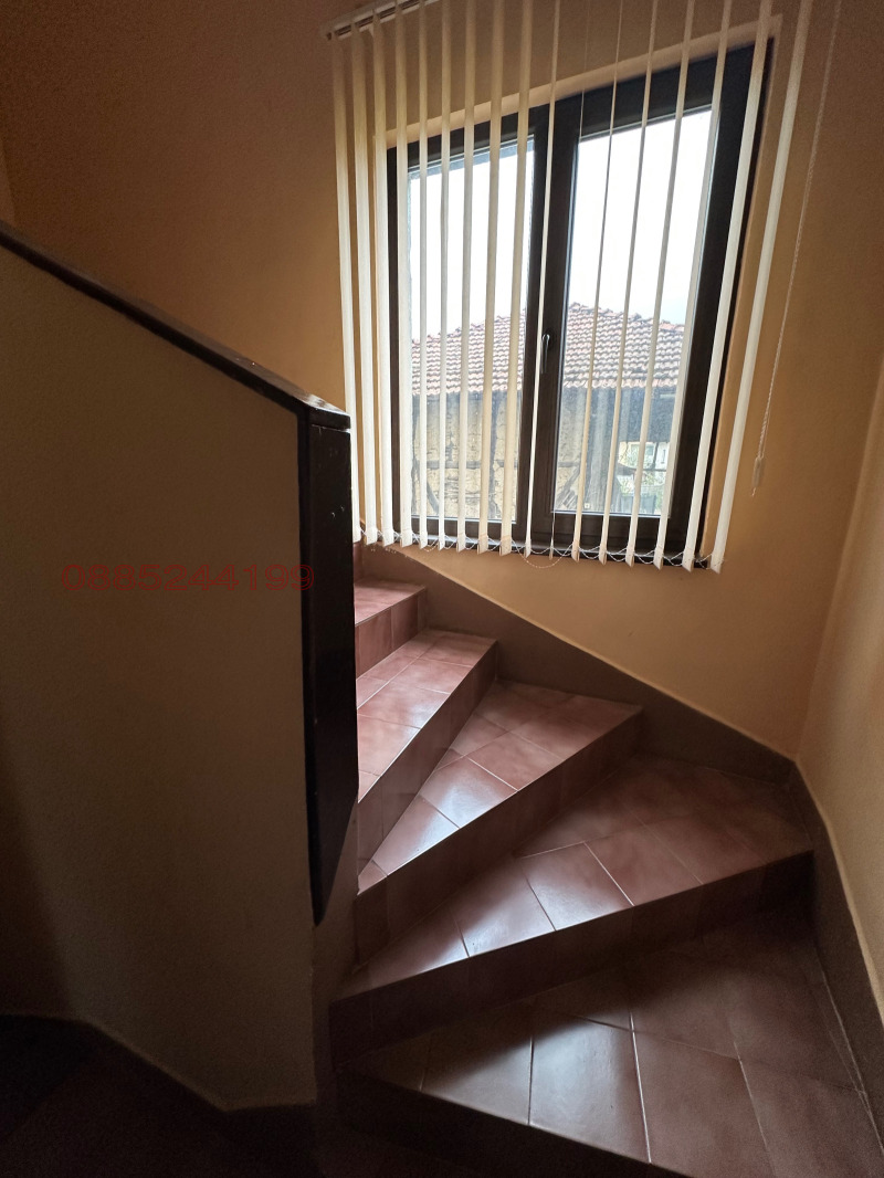 En venta  Casa región Sofia , Botevgrad , 130 metros cuadrados | 61484978 - imagen [14]