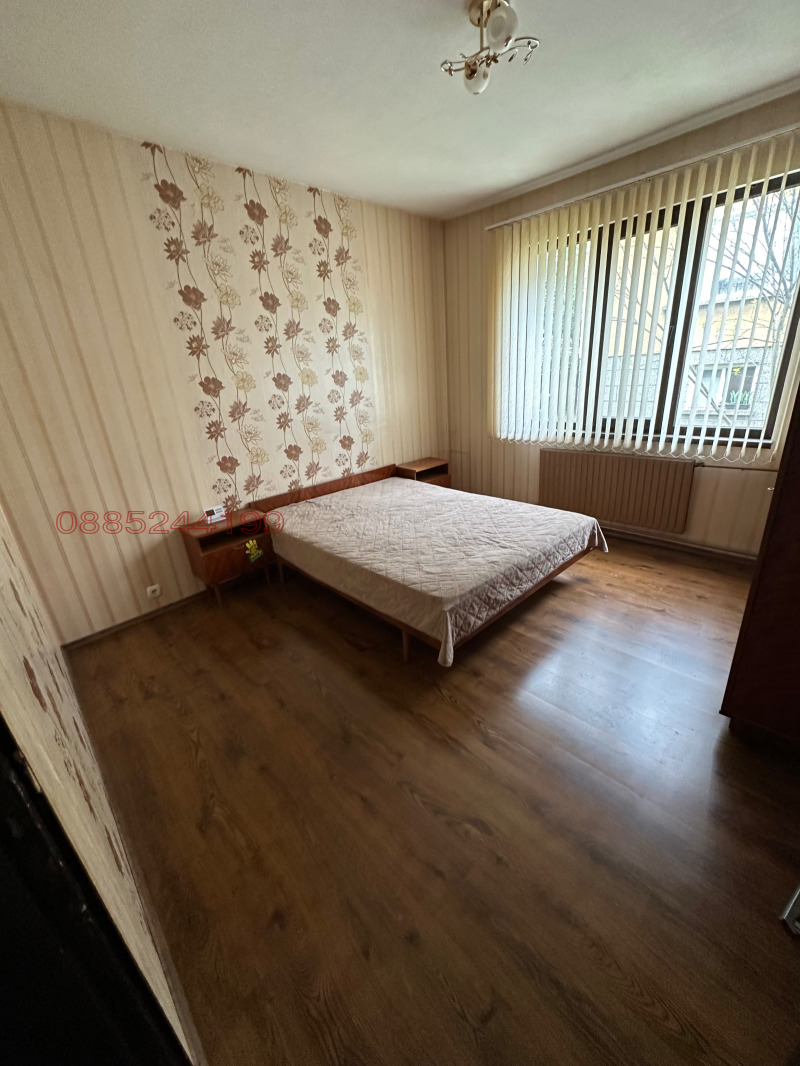 En venta  Casa región Sofia , Botevgrad , 130 metros cuadrados | 61484978 - imagen [11]