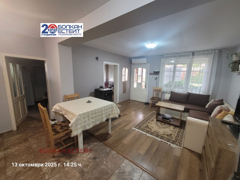 Продава КЪЩА, с. Поликраище, област Велико Търново, снимка 5 - Къщи - 52061740