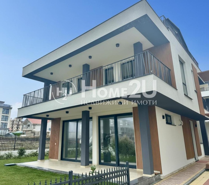 Продава КЪЩА, гр. Черноморец, област Бургас, снимка 1 - Къщи - 53497132