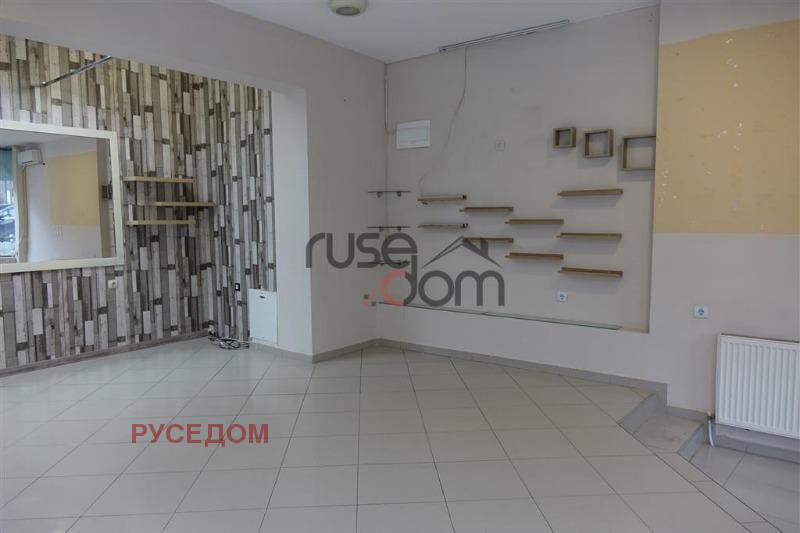 Продава  Магазин град Русе , Център , Александровска, 100 кв.м | 38753735 - изображение [3]