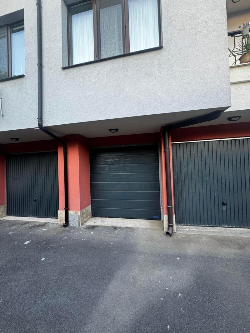 Myytävänä  Autotalli Sofia , Levski , 36 neliömetriä | 32383396 - kuva [2]