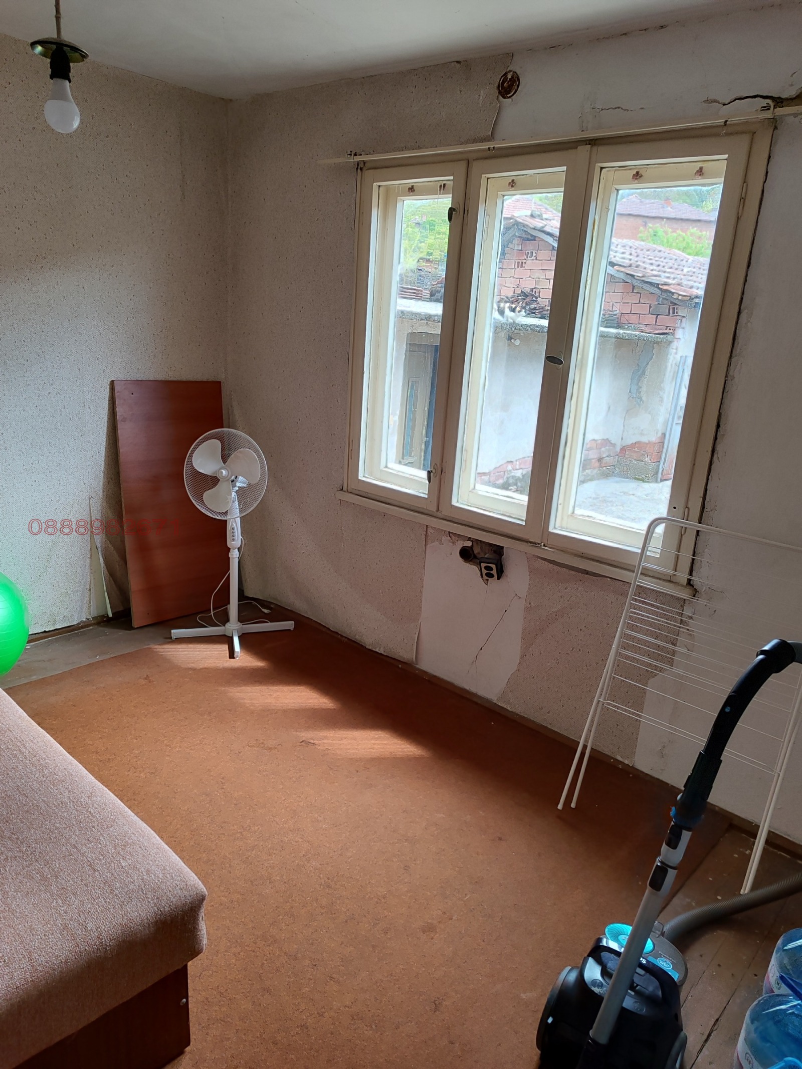 Продава КЪЩА, с. Козловец, област Велико Търново, снимка 11 - Къщи - 54409649